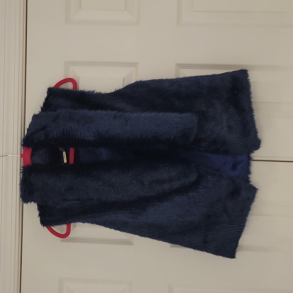 EUC Blue faux fur vest Sz. M